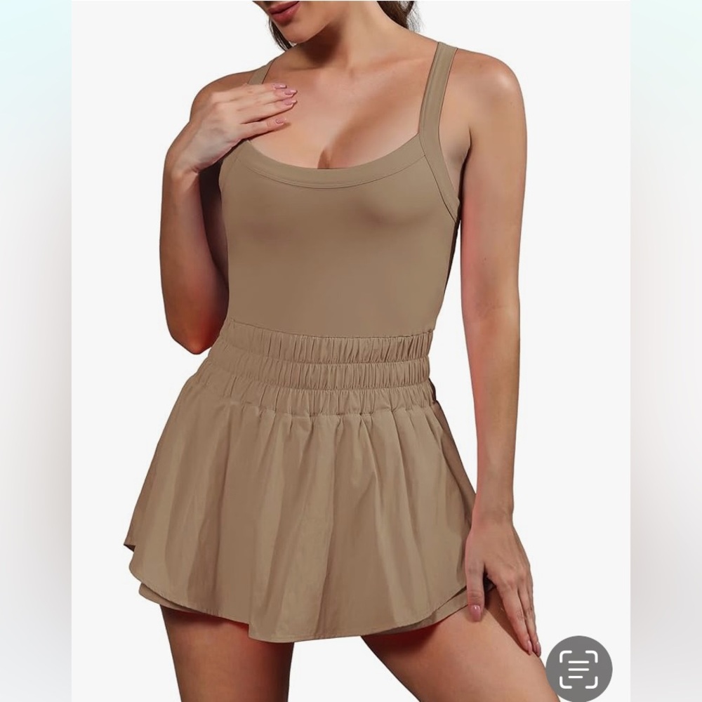 NWT DOSE khaki Tennis/workout straps mini romper skort, size M.